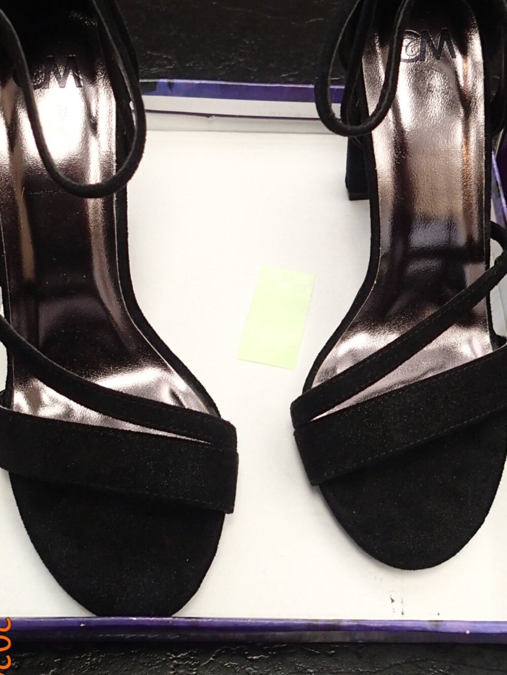 Chelsea Moreland Women's Black High Heels Size 7.5